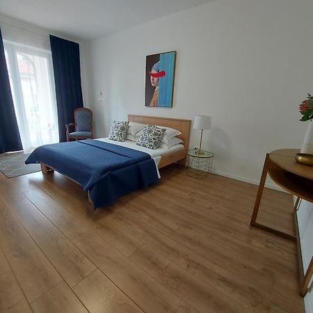Apartments And Rooms Villa Dona Makarska Luaran gambar
